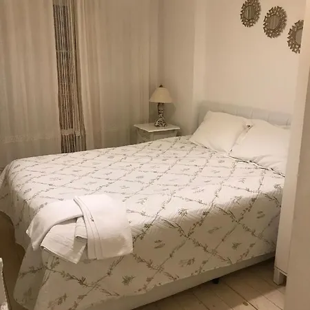 Pervin Hanim Konagi Hotel Alaçatı