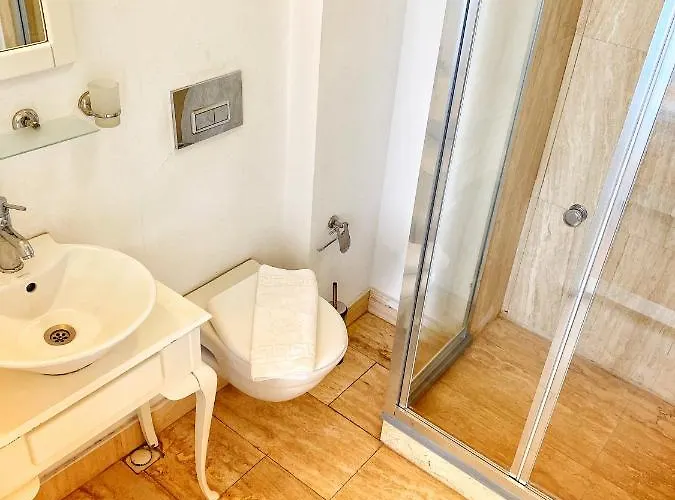 Szálloda Pervin Hanim Konagi