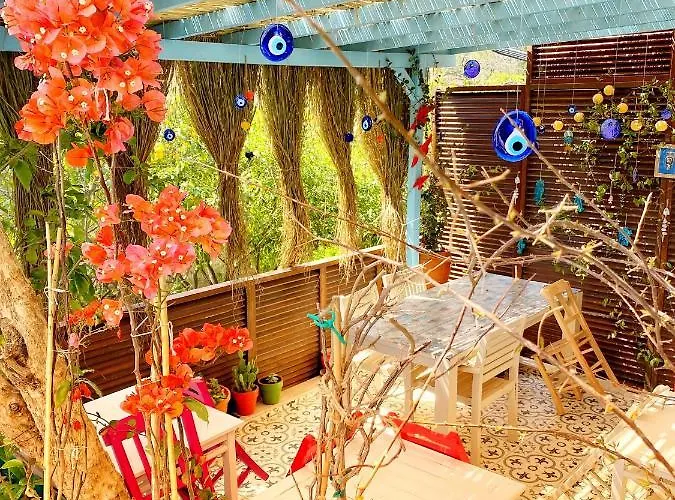 Pervin Hanim Konagi * Alacati