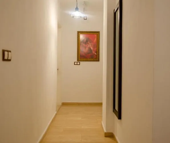 Pervin Hanim Konagi מלון *